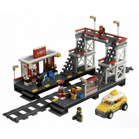 Конструктор LEGO City 7937 Железнодорожная станция в Саратове